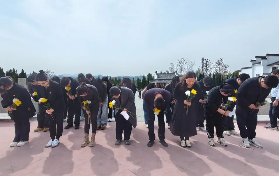 微信图片_20250508092713.jpg 微信图片_20250508092713.jpg