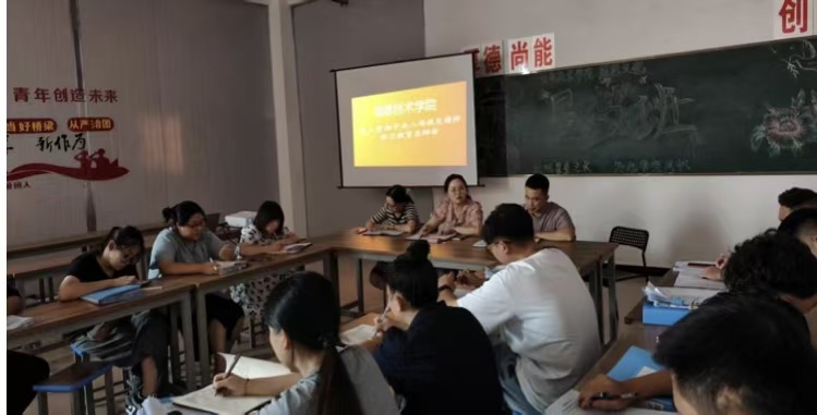 微信图片_20250929151124_34_149 微信图片_20250929151124_34_149