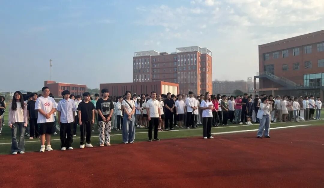 ebea414ecb57057c15f1cf8a0120f014.jpg ebea414ecb57057c15f1cf8a0120f014.jpg