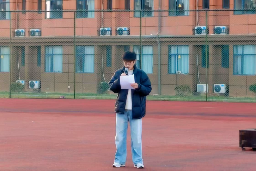 85046cac08fd4b61cd7ce33ade699af6.png 85046cac08fd4b61cd7ce33ade699af6.png