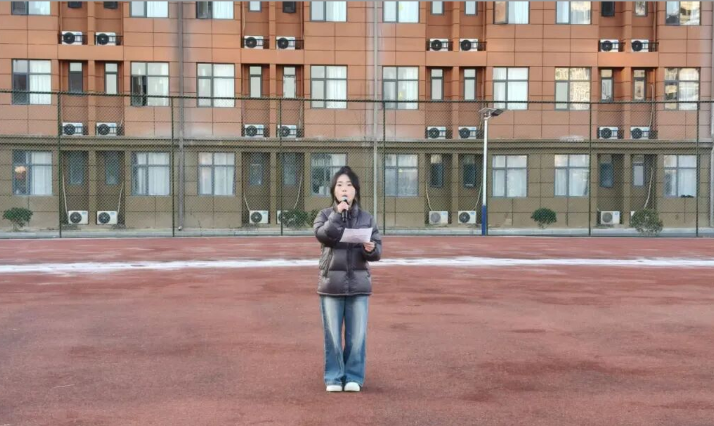 e61975cc-0c12-4a30-9824-8296cb472ebb e61975cc-0c12-4a30-9824-8296cb472ebb