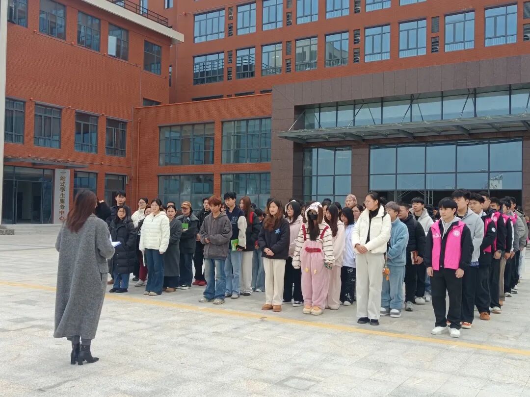 ead2b326e26cb235f707717e89dbd2d5.jpg ead2b326e26cb235f707717e89dbd2d5.jpg