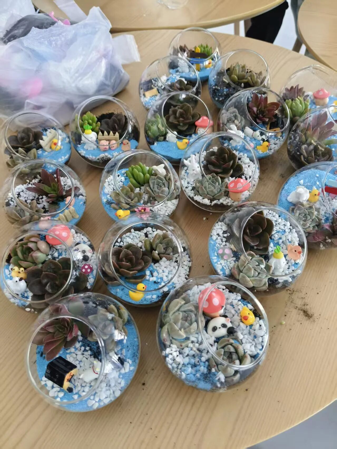 8e43658c800da2ce0ce4b58fac6dad0a 8e43658c800da2ce0ce4b58fac6dad0a