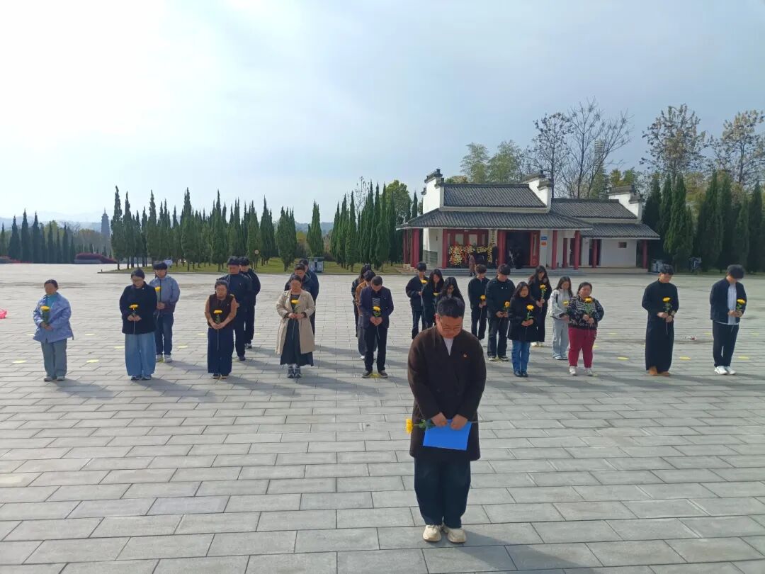 ac98b8bc77a11e42d9d9f9d8b4300b23