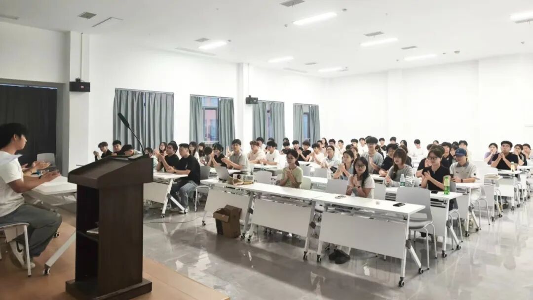 微信图片_2026-10-12_220244_133.jpg