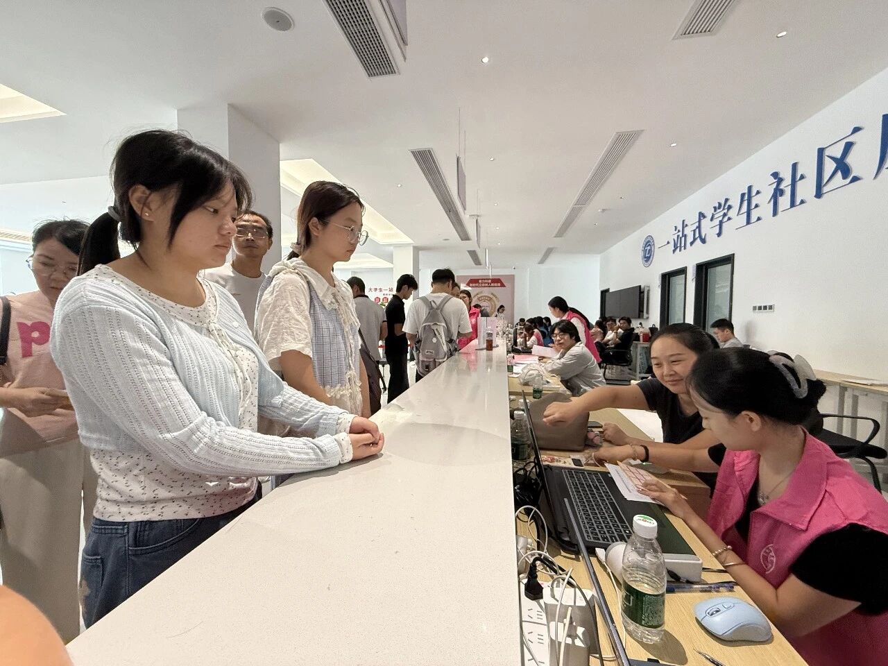 微信图片_2026-10-12_223719_681.jpg