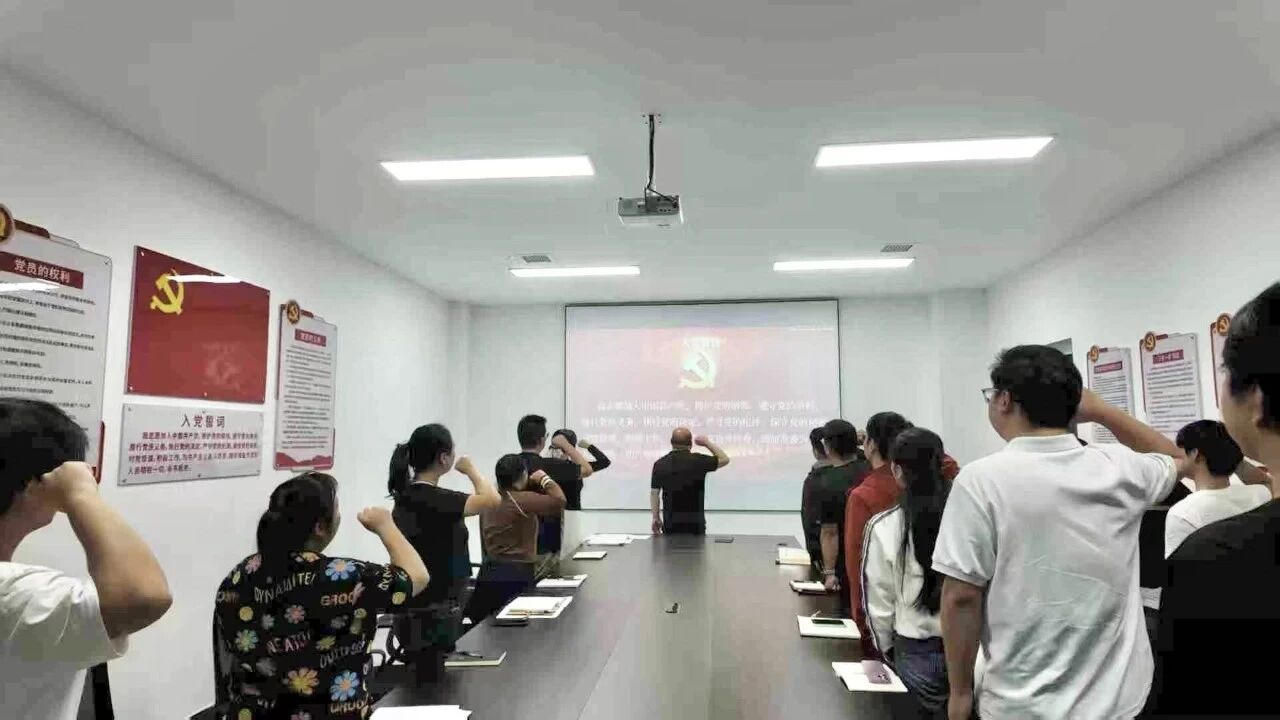 微信图片_2026-10-21_213620_783.jpg